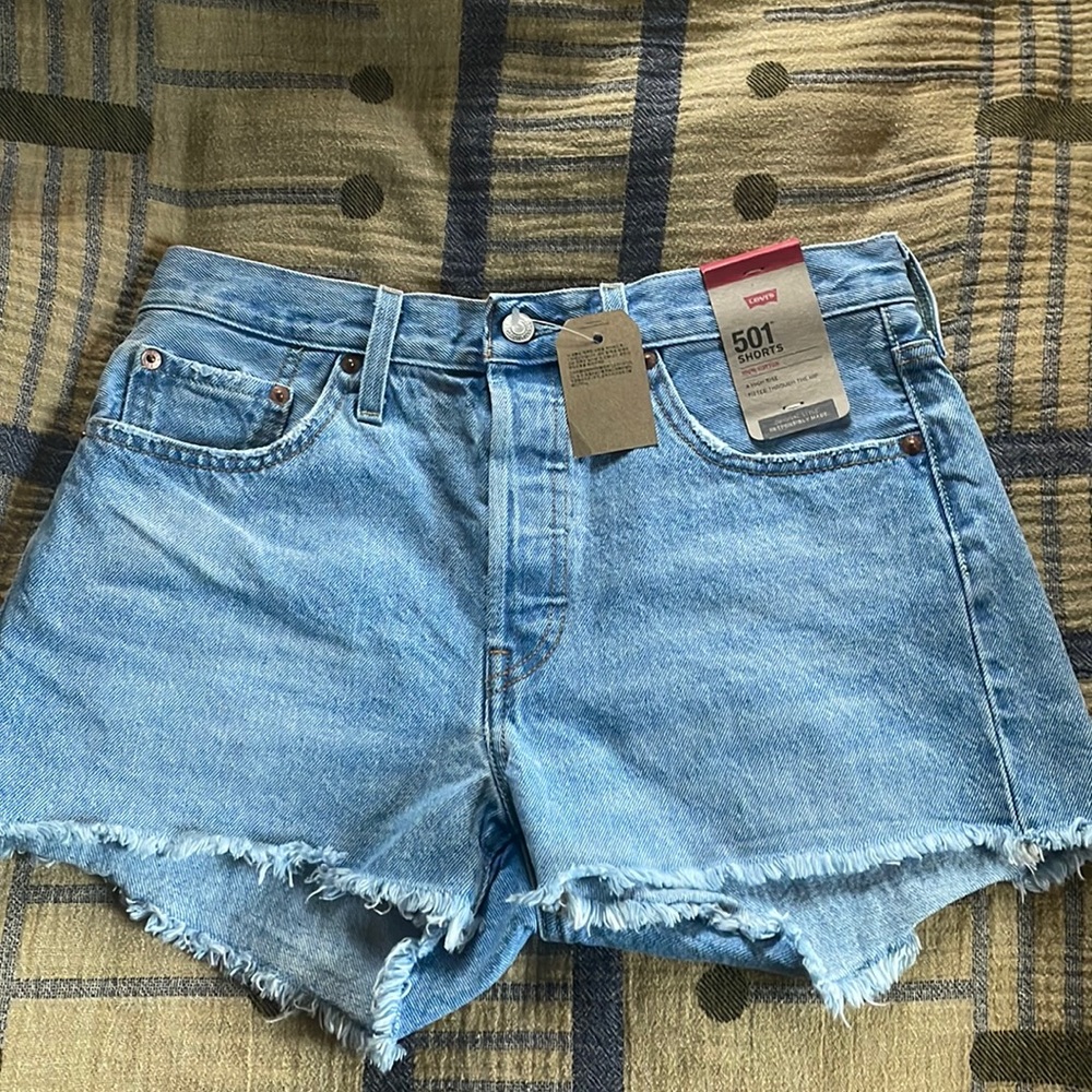 Levi’s 501 luxury baked shorts Size 28